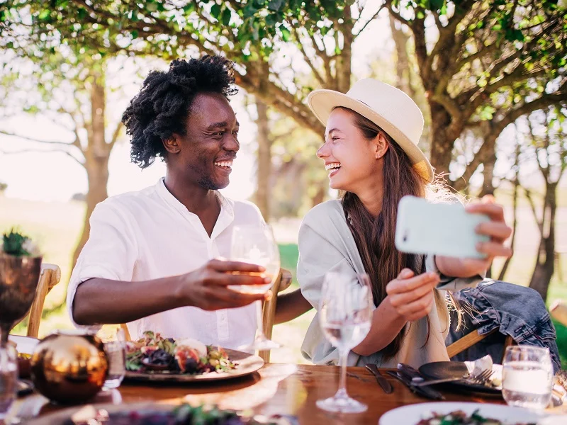 Social Media and Relationships: How The Internet Changed Things