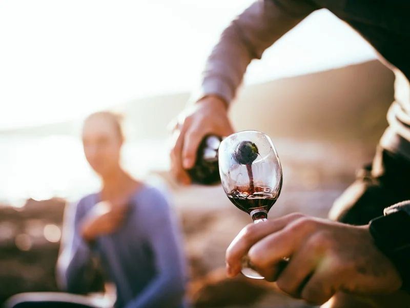 10 Easy But Impressive Romantic Ideas For Her