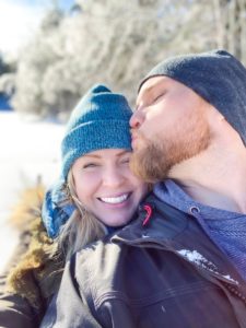 couple in a healthy relationship taking a selfie