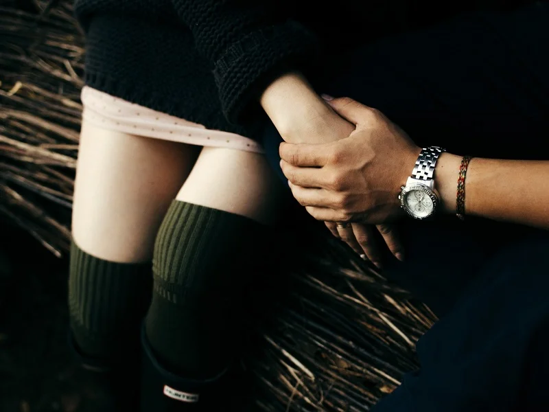 Top 10 Signs You’re In A Cuffing Season Relationship