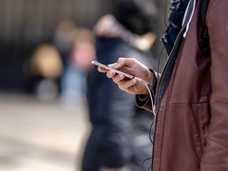 The Worst Dating Profiles: 5 Mistakes To Avoid
