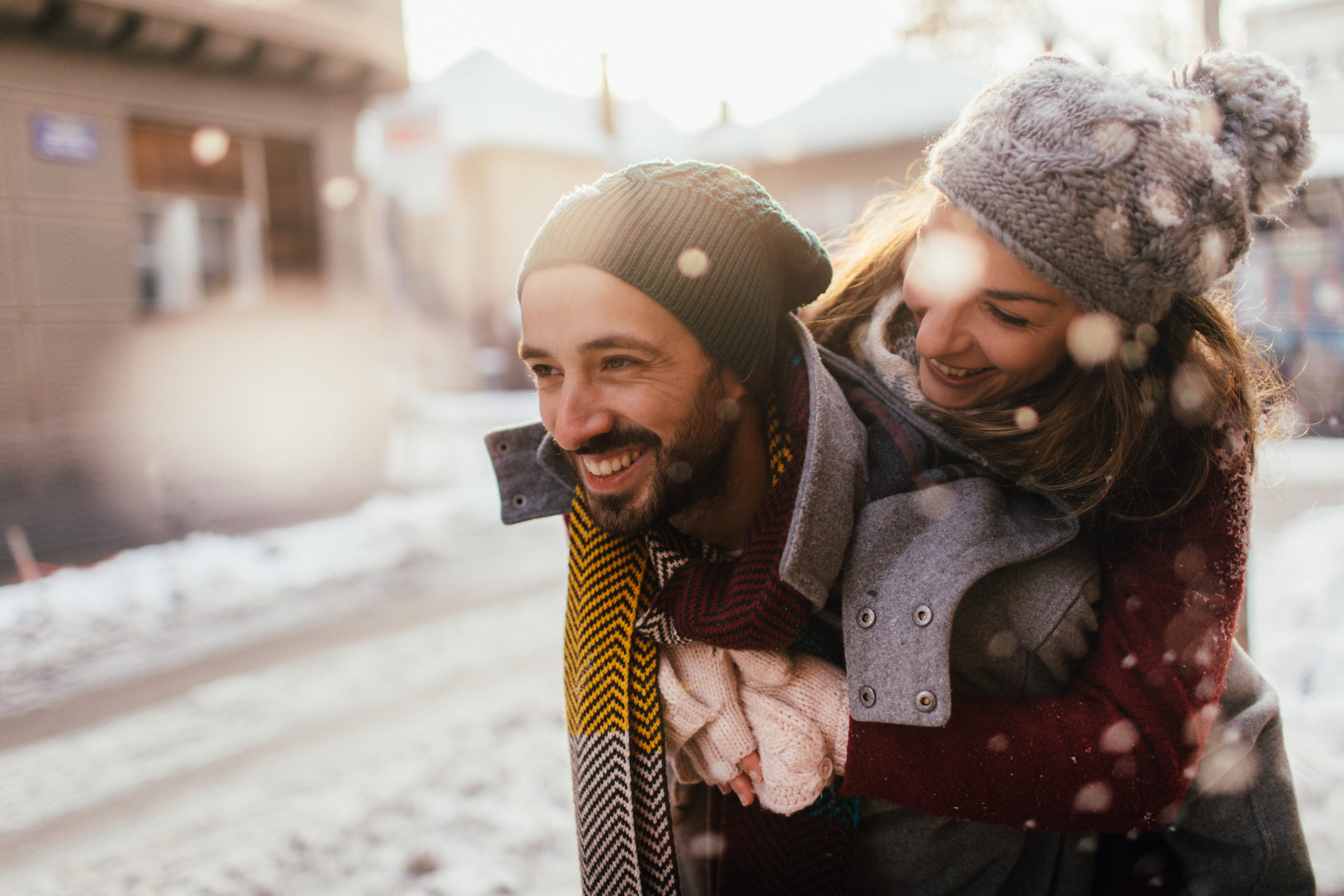 Cute Winter Date Ideas For When It Gets Cold Outside