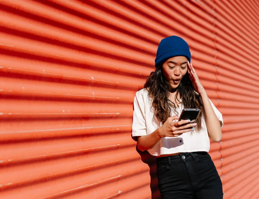 How To Respond To Pick-Up Lines: 31 Cheeky And Funny Responses To Try