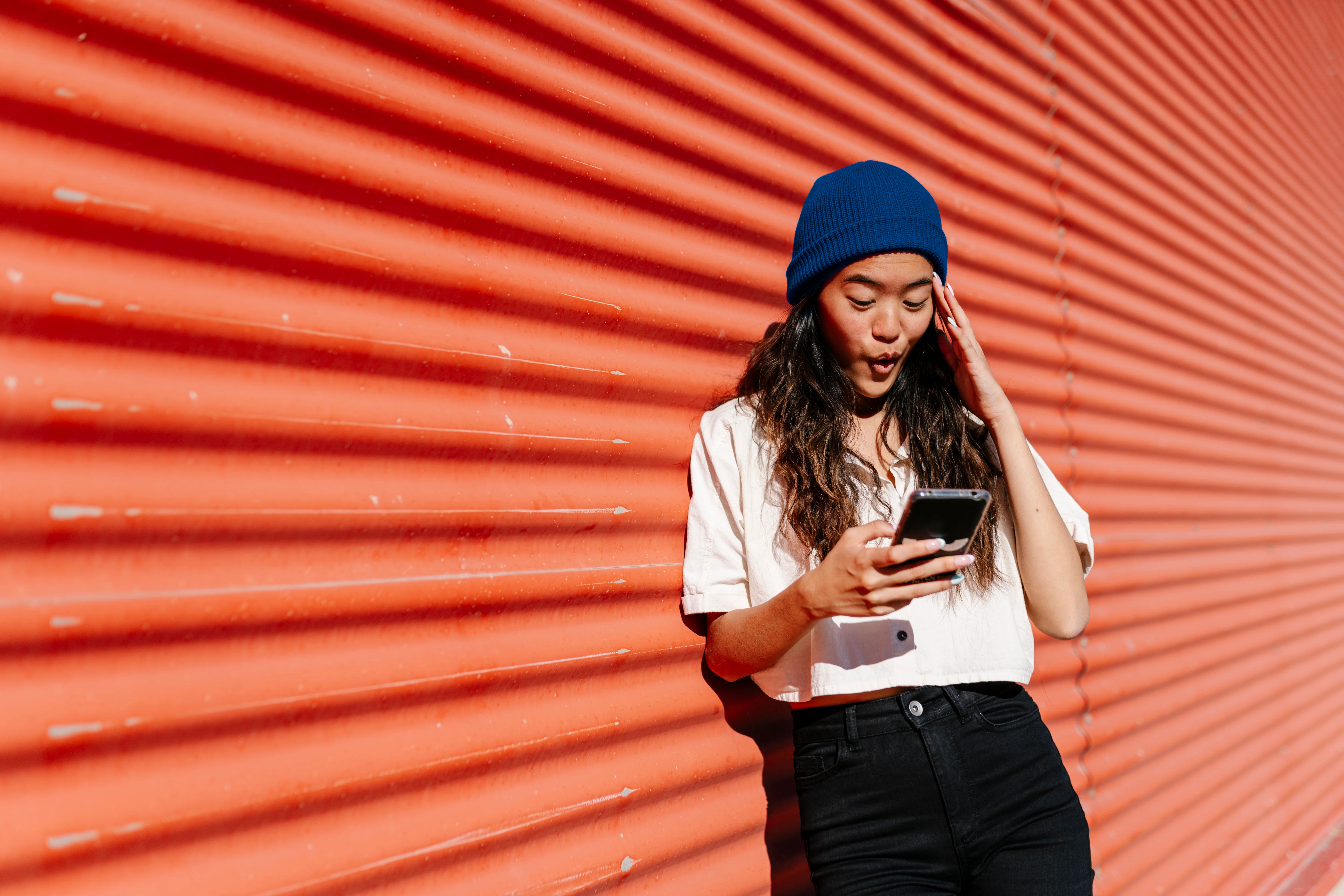 How To Respond To Pick-Up Lines: 31 Cheeky And Funny Responses To Try