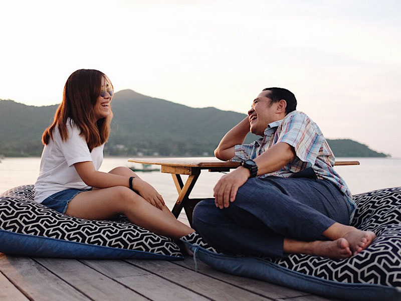 A couple using these dating topics to come up with things to talk about on a first date.